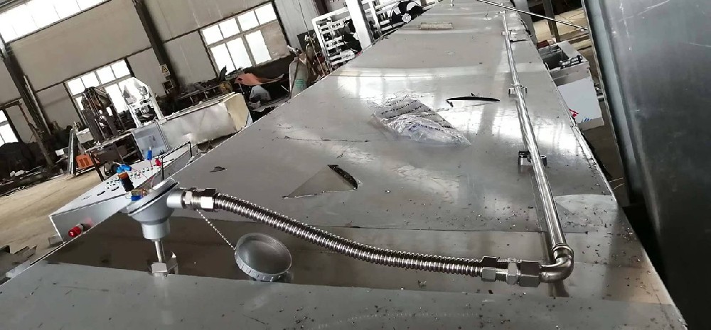 油炸機流水線滅火系統(tǒng)的滅火作用